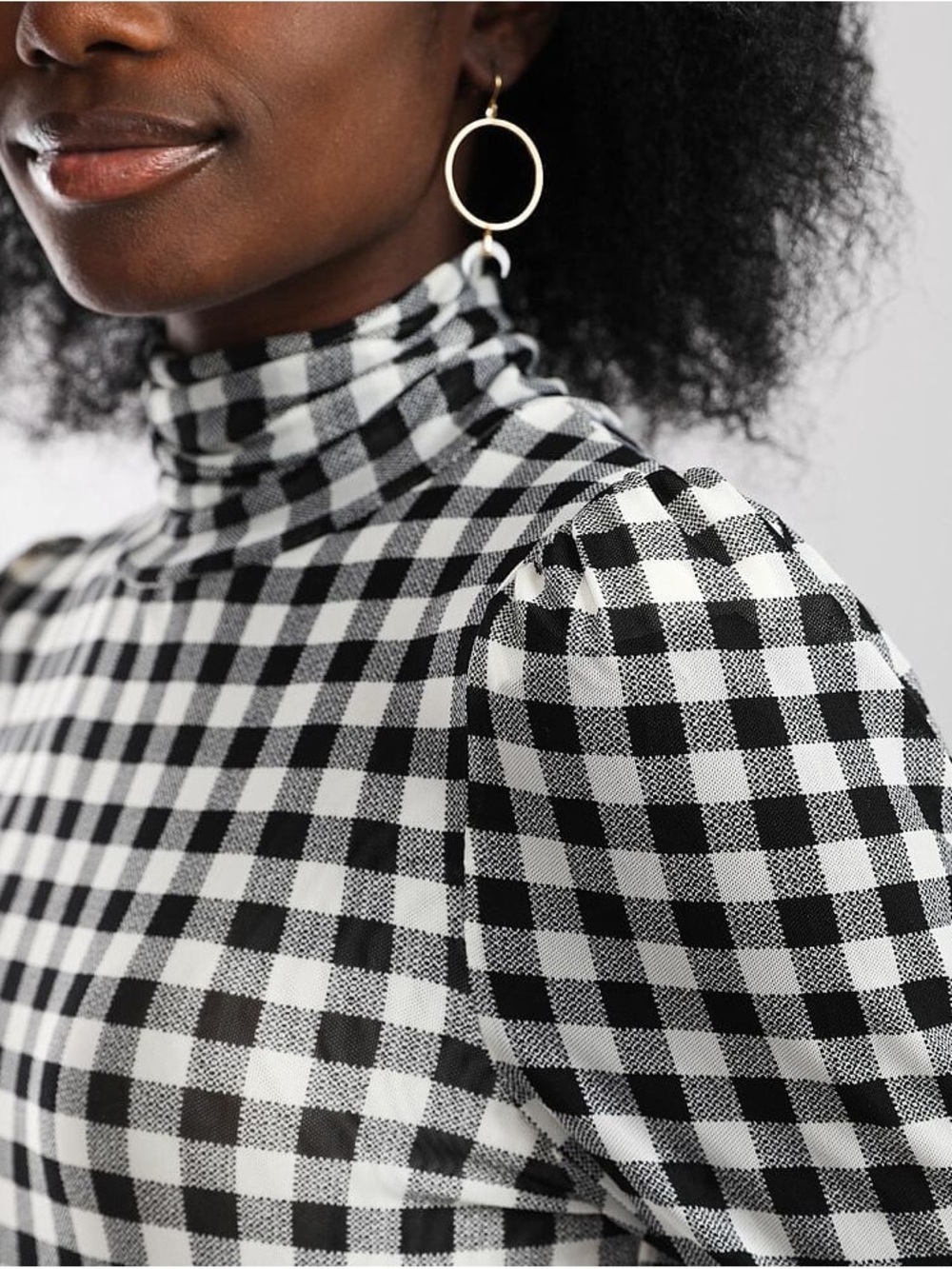 Free People Gather Black & White Gingham Turtleneck - Picture 8 of 17